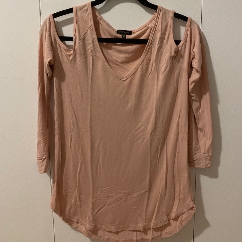 Dynamite long-sleeve with shoulder cut-out